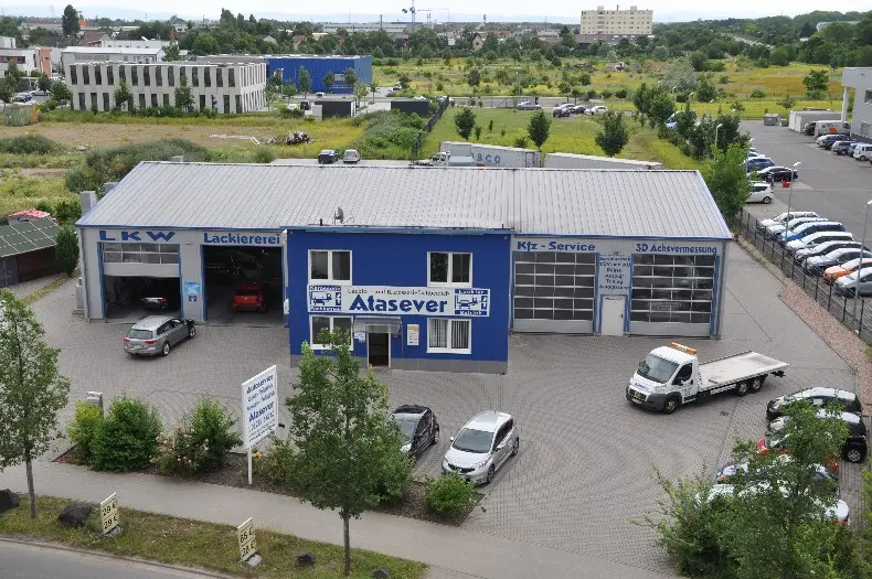 Lackier und Karosseriefachbetrieb Atasever