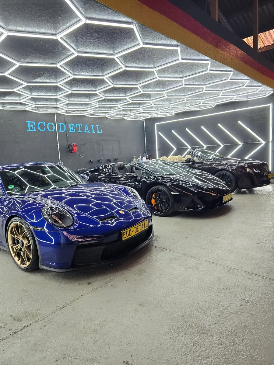 Hochglanz Autowäsche