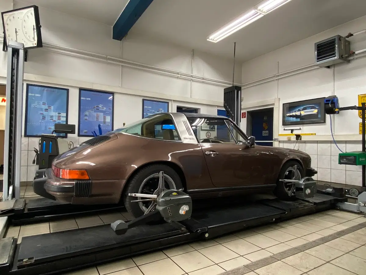 KFZ-Reparatur Büchel