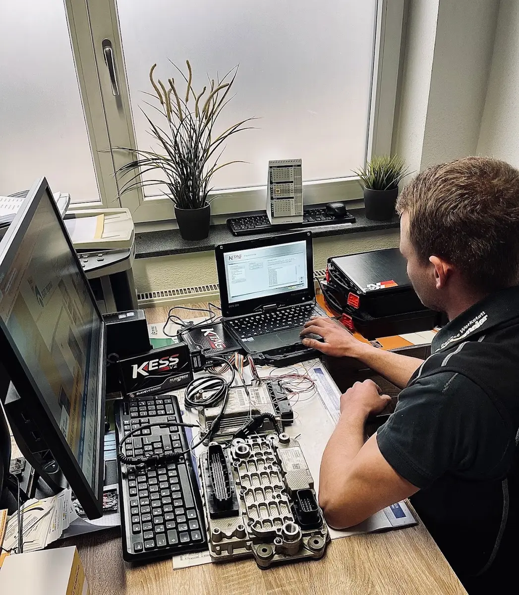 KFZ-Service Werkstatt Lindenmaier