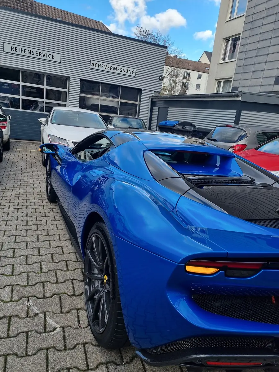 KFZ MEISTERBETRIEB ZIGOUNAS